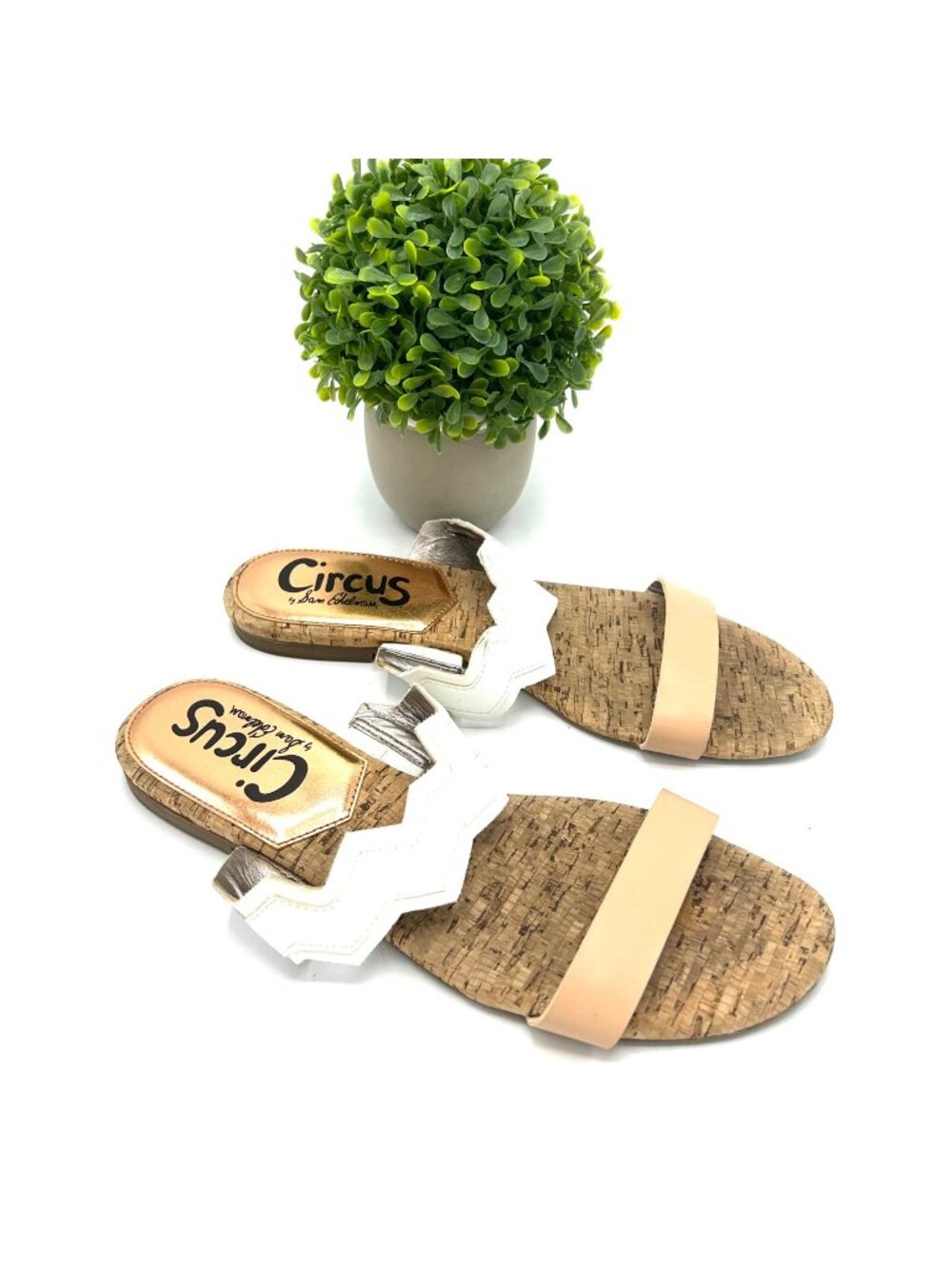 CIRCUS BY SAM EDELMAN WHITE & TAN CORK FLAT SANDALS - 9.5